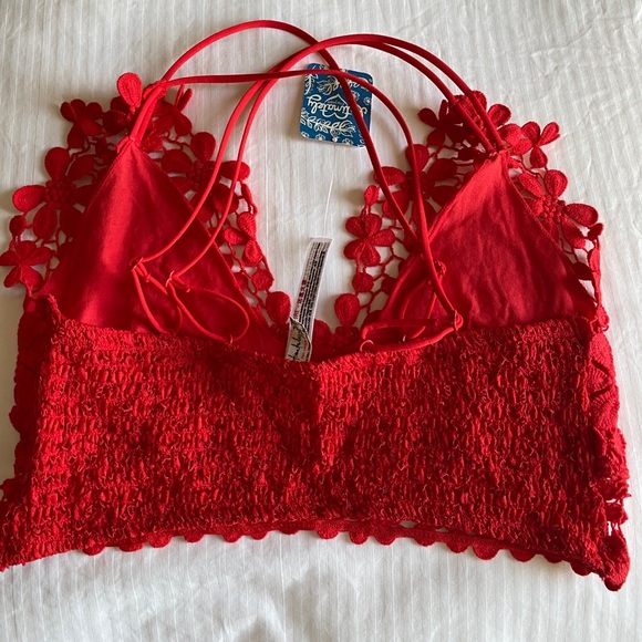 BRAND NEW! FREE PEOPLE DAZIE BRALETTE RED HOT - Picture 3 of 4